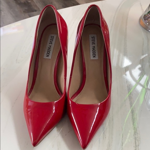 Steve Madden red shoes